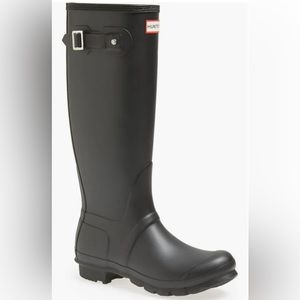Hunter Women's Black Tall Rain Boots